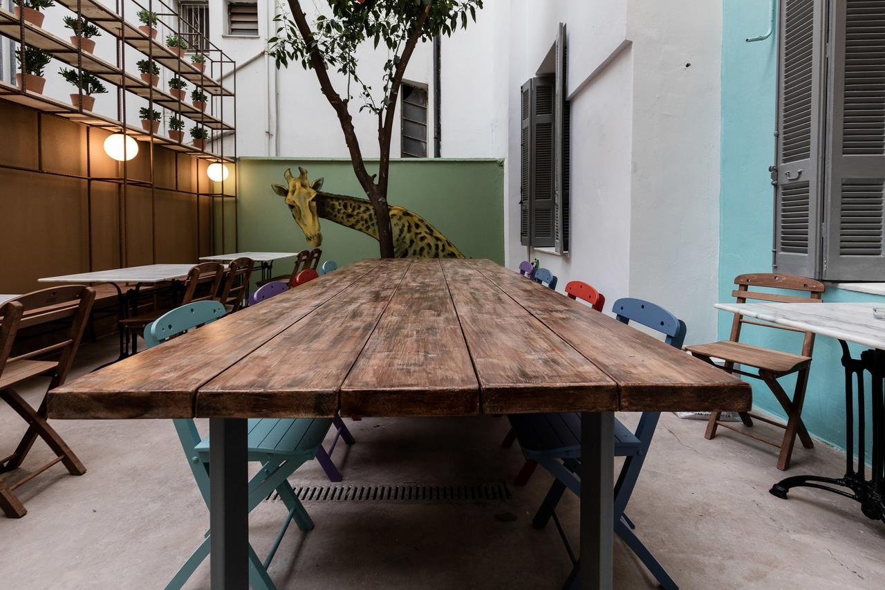 Nubian Hostel Афины Экстерьер фото