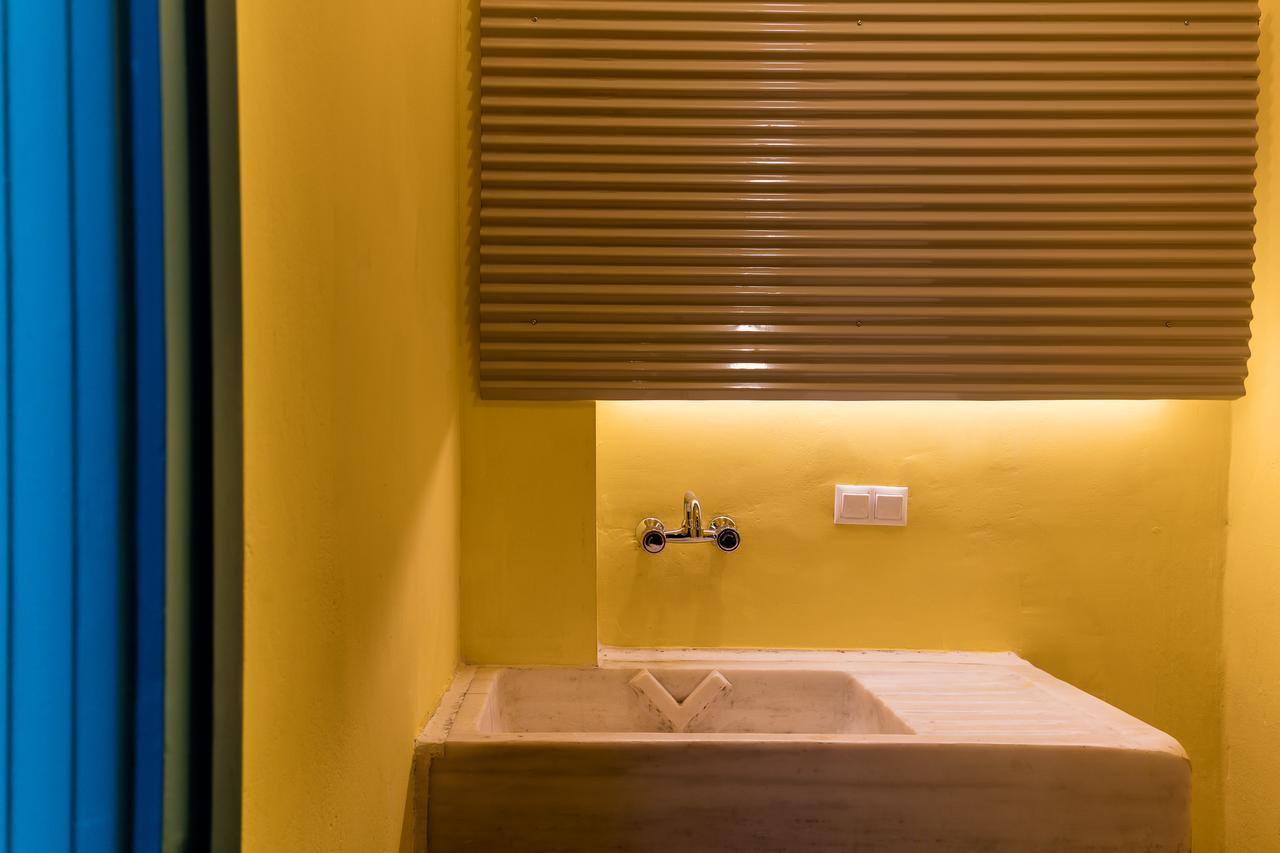Nubian Hostel Афины Экстерьер фото