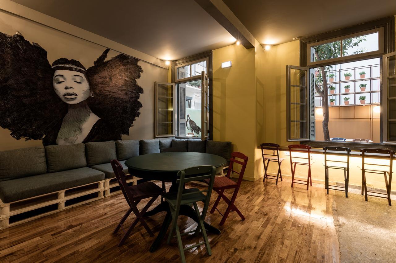 Nubian Hostel Афины Экстерьер фото